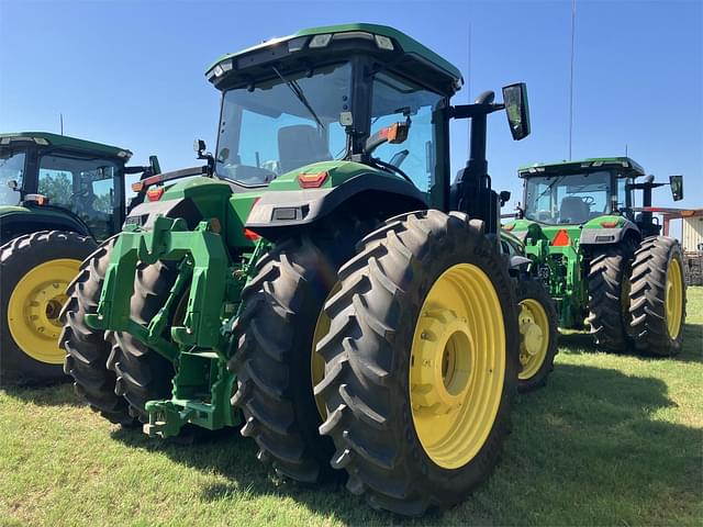 Image of John Deere 8R 250 equipment image 4