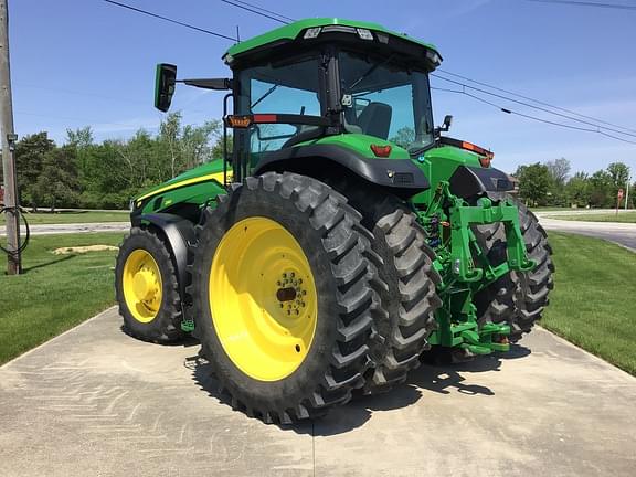 Image of John Deere 8R 250 equipment image 3