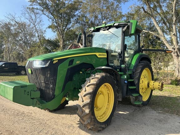 Image of John Deere 8R 250 equipment image 4