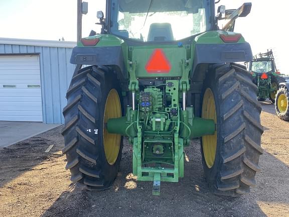 Image of John Deere 8R 250 equipment image 3