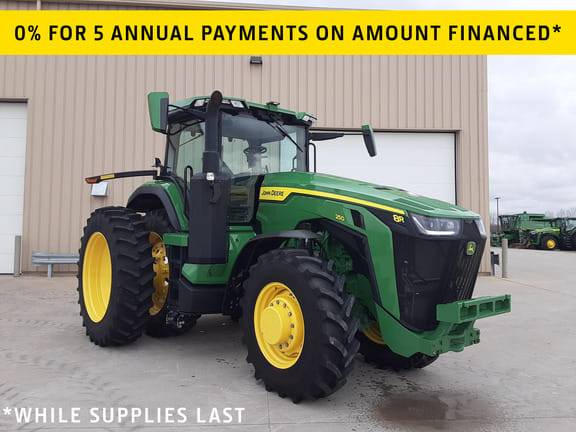 2022 John Deere 8R 250 Equipment Image0