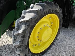 Main image John Deere 8R 250 42