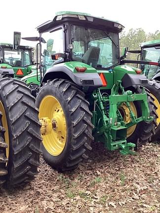 Image of John Deere 8R 250 equipment image 2