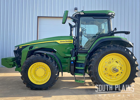 Image of John Deere 8R 250 Primary image