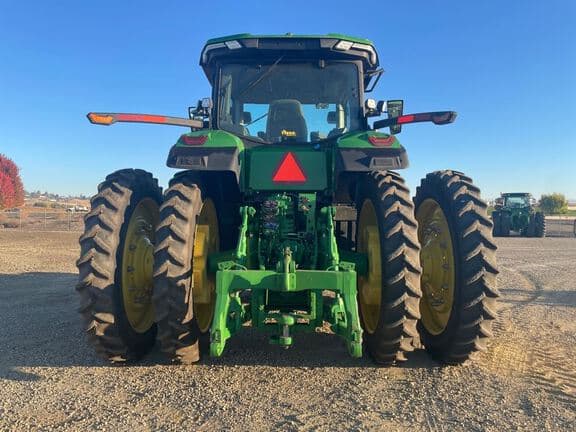 Image of John Deere 8R 250 equipment image 3