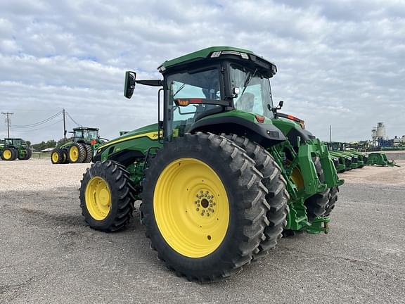 Image of John Deere 8R 250 equipment image 2