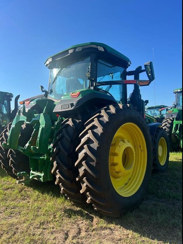 Image of John Deere 8R 250 equipment image 3