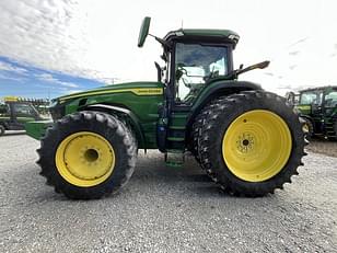 Main image John Deere 8R 250 3