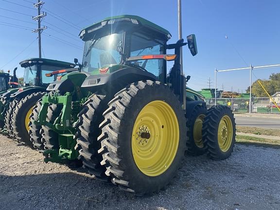 Image of John Deere 8R 250 equipment image 3