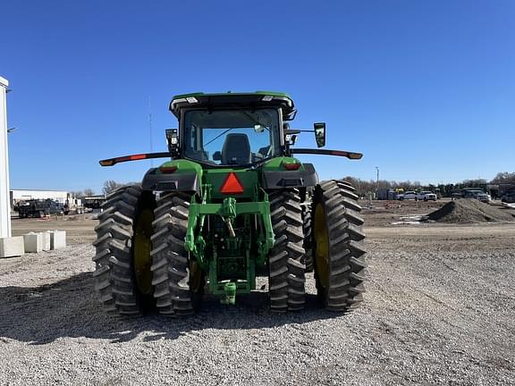 Image of John Deere 8R 250 equipment image 4