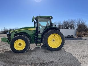 Main image John Deere 8R 250 7