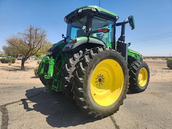 Image of John Deere 8R 250 equipment image 4