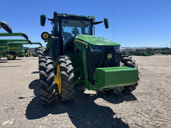 Image of John Deere 8R 250 equipment image 4