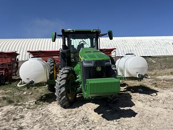 Image of John Deere 8R 250 equipment image 1