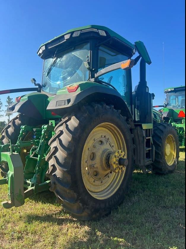 Image of John Deere 8R 250 equipment image 4