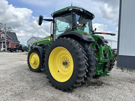 Image of John Deere 8R 250 equipment image 3
