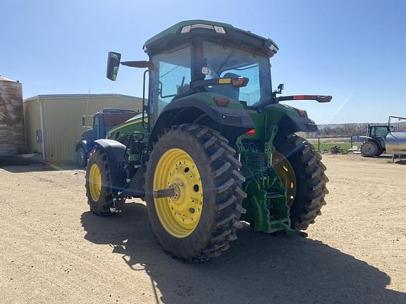 Image of John Deere 8R 250 equipment image 3