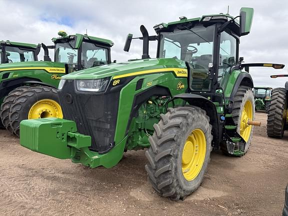 Image of John Deere 8R 250 Primary image