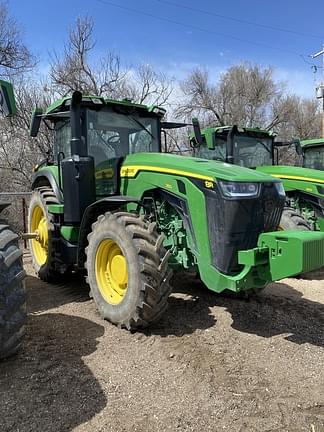 2022 John Deere 8R 250 Equipment Image0