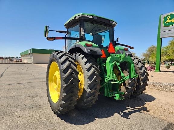 Image of John Deere 8R 250 equipment image 2