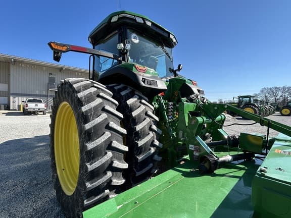 Image of John Deere 8R 250 equipment image 3
