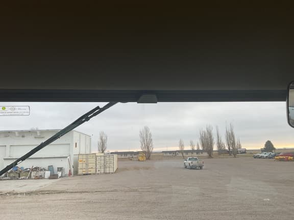 Image of John Deere 8R 250 equipment image 4