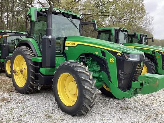 Image of John Deere 8R 250 Primary image