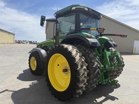 Image of John Deere 8R 250 equipment image 4