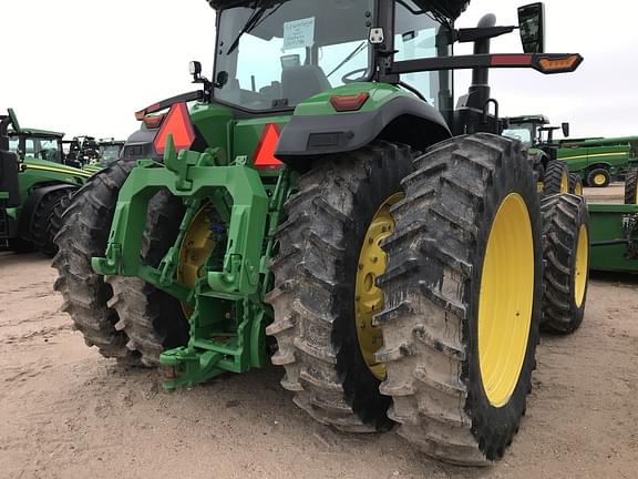 Image of John Deere 8R 280 equipment image 2