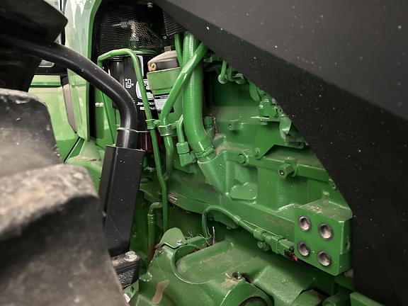 Image of John Deere 8R 280 equipment image 2