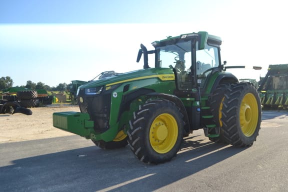 2022 John Deere 8R 280 Equipment Image0