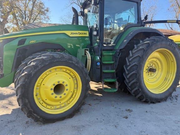 2022 John Deere 8R 280 Equipment Image0