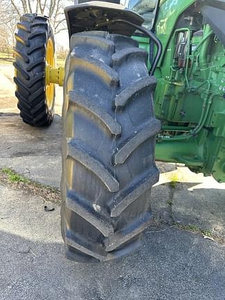 Image of John Deere 8R 280 equipment image 4