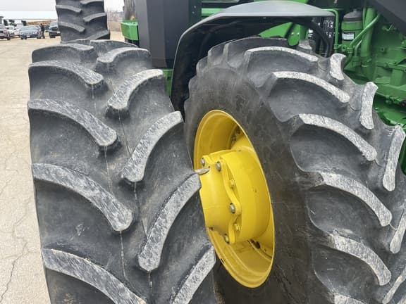 Image of John Deere 8R 280 equipment image 1