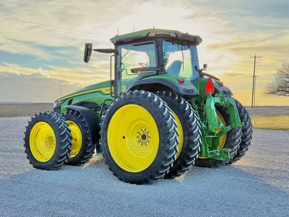 Image of John Deere 8R 280 equipment image 2