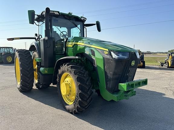 Image of John Deere 8R 280 equipment image 4