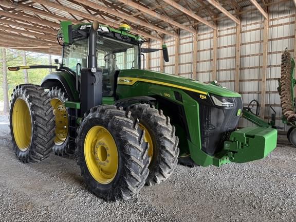 Image of John Deere 8R 280 equipment image 4