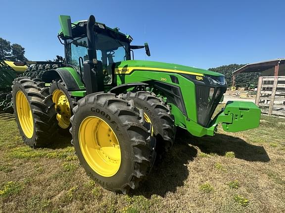 Image of John Deere 8R 280 equipment image 2