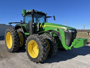 2022 John Deere 8R 280 Image