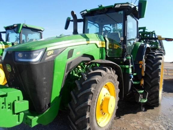 Image of John Deere 8R 280 equipment image 2