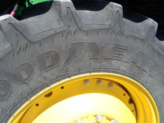 Image of John Deere 8R 280 equipment image 4