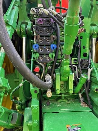 Image of John Deere 8R 280 equipment image 4