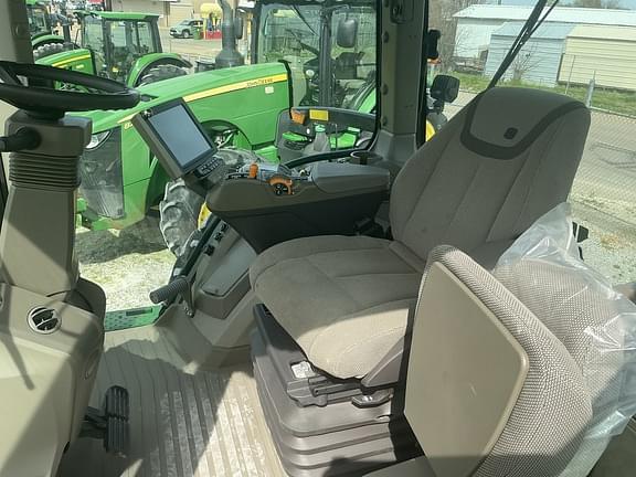Image of John Deere 8R 280 equipment image 3