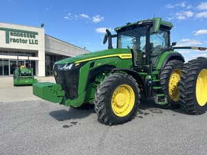 2022 John Deere 8R 280 Image