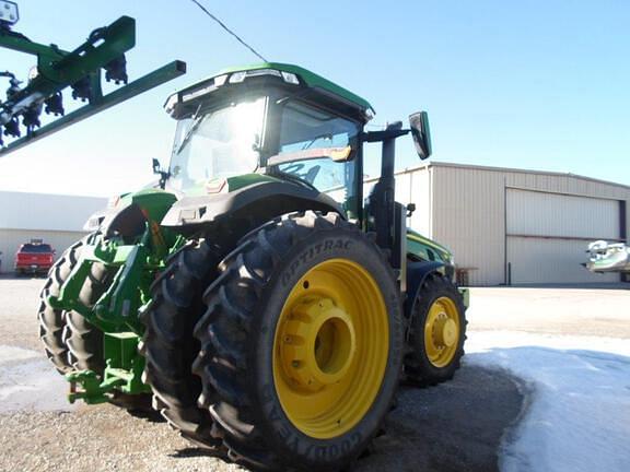 Image of John Deere 8R 280 equipment image 2