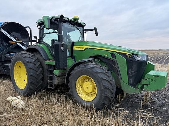 Image of John Deere 8R 280 equipment image 3