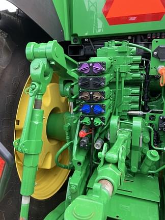 Image of John Deere 8R 280 equipment image 3