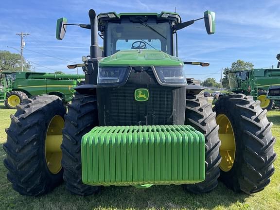 Image of John Deere 8R 310 equipment image 1