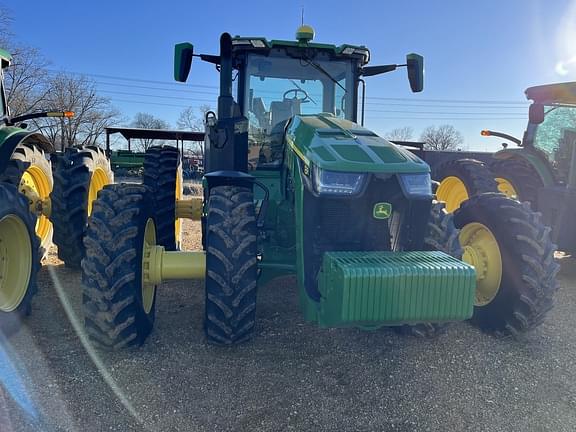 Image of John Deere 8R 310 equipment image 1