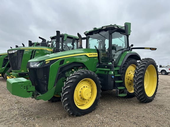 2022 John Deere 8R 310 Equipment Image0